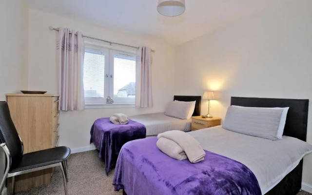 Caledonia Newhills Apartment