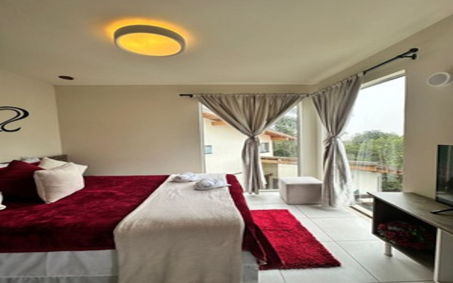 Bombinhas Guest House