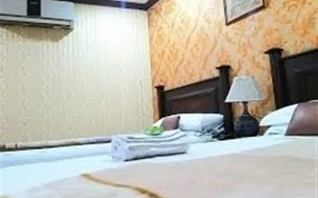 Lords Inn Hotel