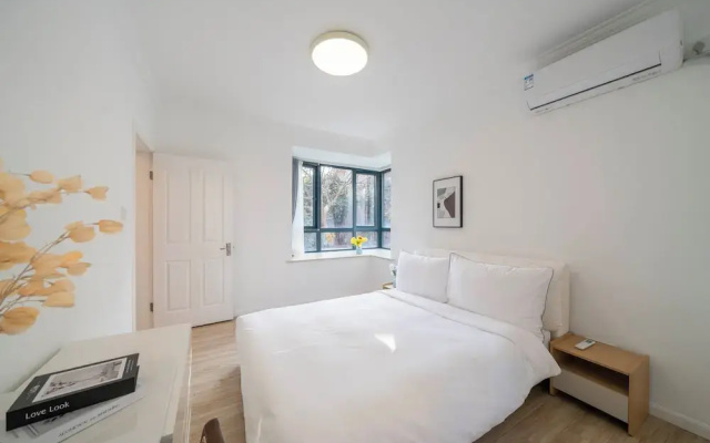 Tyms Tianshan 2BR Residence near Metro