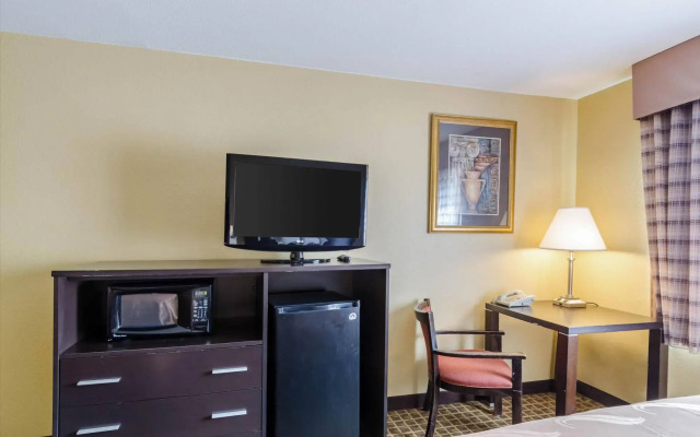 Rodeway Inn