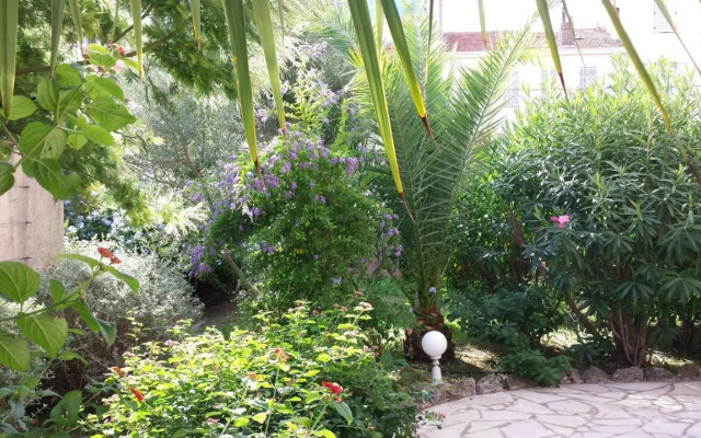 Central avec Jardin