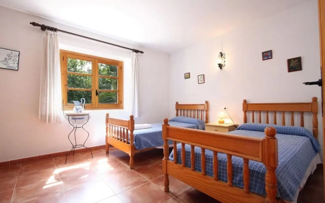 Villa - 4 Bedrooms with Pool and WiFi - 103147