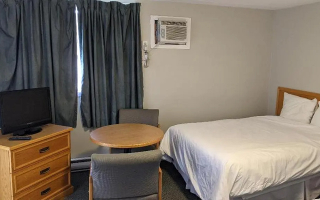 Valois Restaurant & Motel