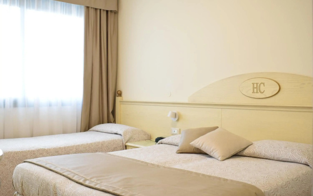 Carlton Hotel