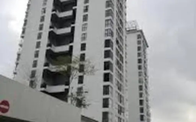 Duplex Apartment Lakeview - Free Netflix & WiFi