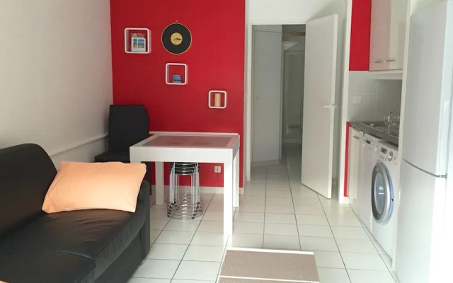 Cap Esterel Appartement climatisé Jardin Clos