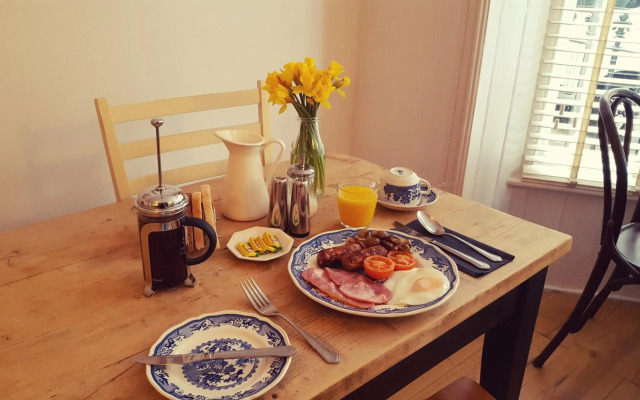 Starlings Guest House