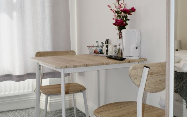 One Caprera Guest House