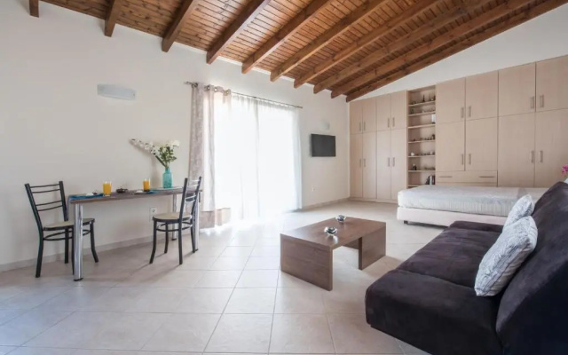Top floor modern studio in central Koropi