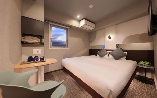 Tennoji Crystal Hotel