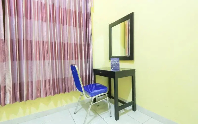 Spot On 2440 Wallet Family Residence Syariah