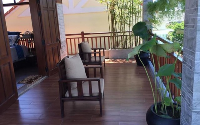 Отель Khamy Riverside Resort вид на фасад
