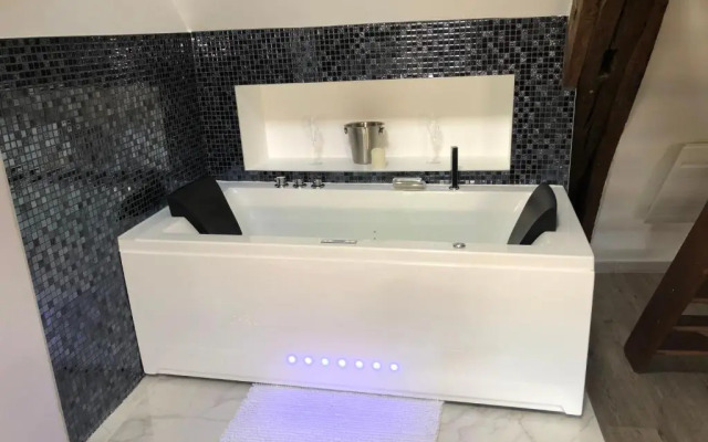 Eden SPA Appartement D’Exception (Adults Only)