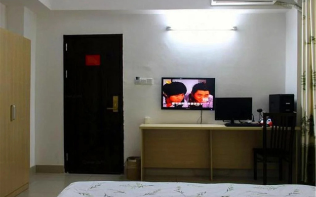 Liuliu Inn Sanya Shangpin Street Branch