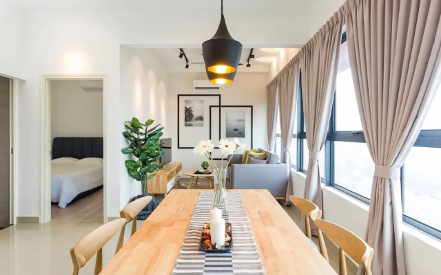 Modern 2Br Arte Suite By Guestready