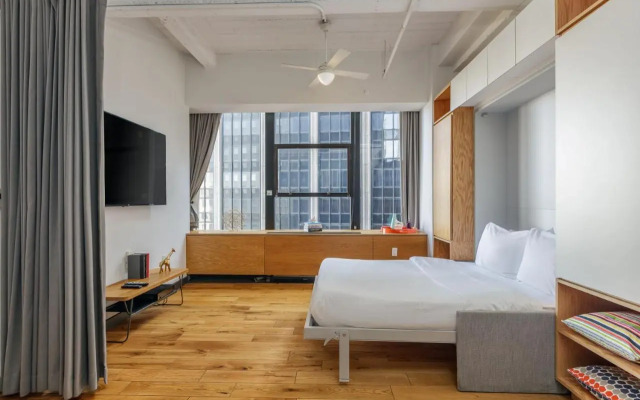 WeLive Wall Street Hotel