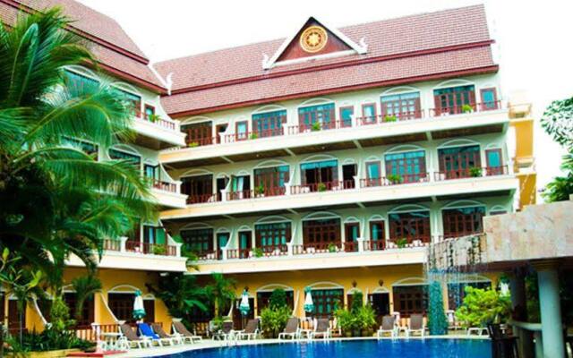 Отель Tony Resort вид на фасад