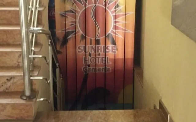 Sunrise Hotel Çameria