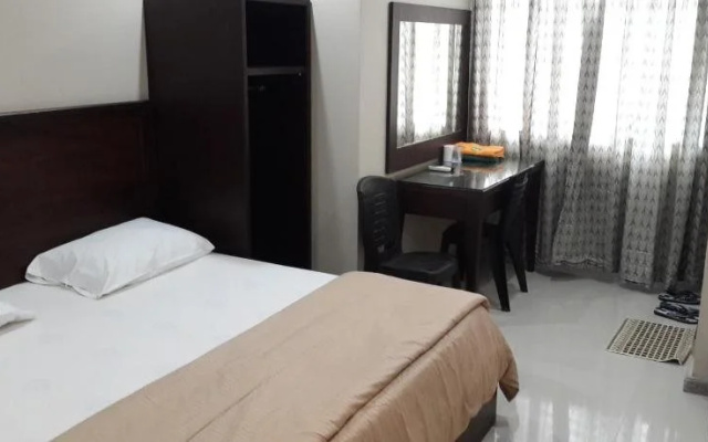 Leon Inn Jodoh Square
