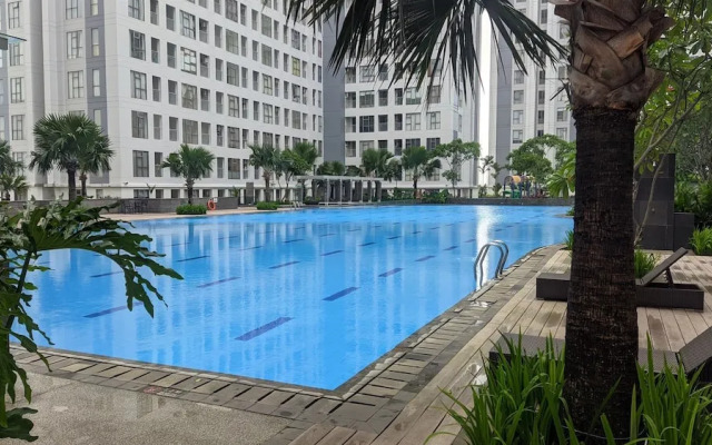 Well Designed and Comfy 2BR Apartment at M-Town Residence