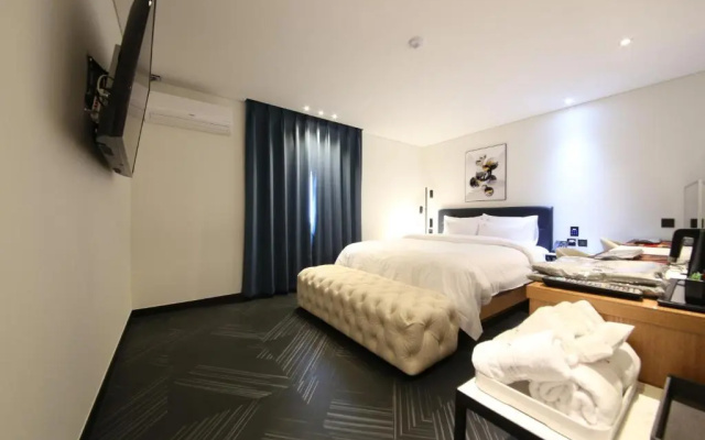KAMA Hotel