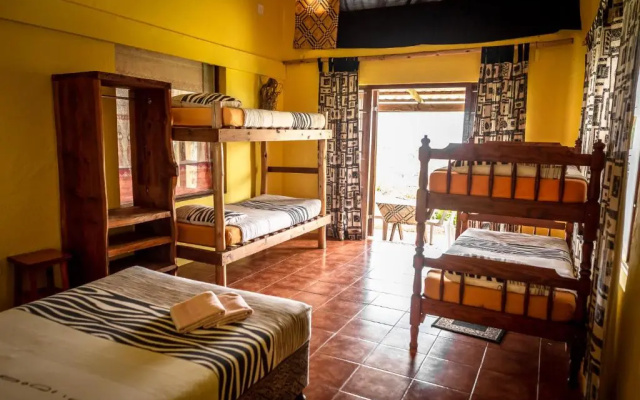 Ku-Boboyi River Lodge