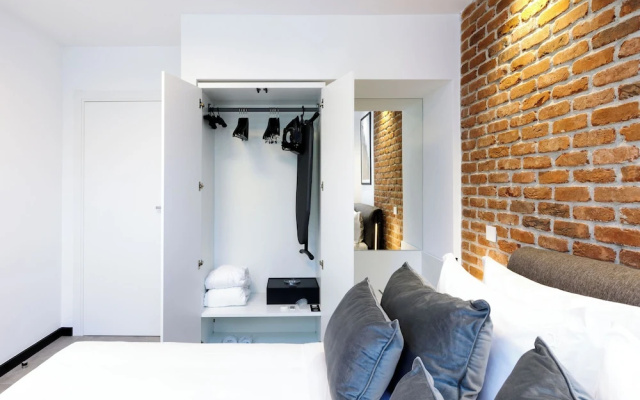 OLD TOWN SNAIL Design Apartments