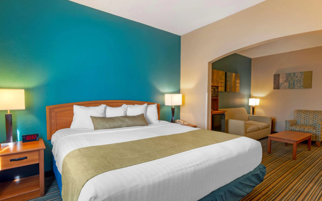 Best Western Governors Inn & Suites