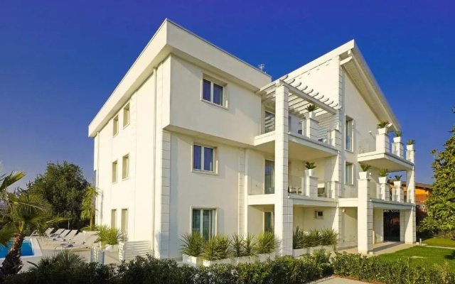 Villa Bianca Luxury Apartments