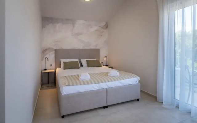 Holiday House Jewel With Private Pool