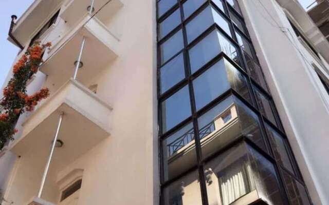 Отель Four Red Doors Apartments Непал, Катманду - отзывы, цены и фото номеров - забронировать отель Four Red Doors Apartments онлайн вид на фасад