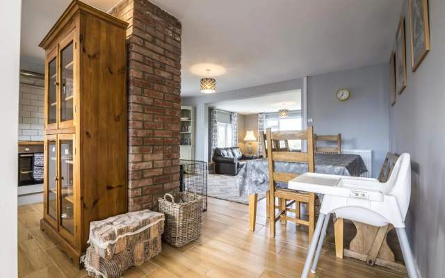 Little Hill - 3 Bedroom Bungalow - Wisemans Bridge
