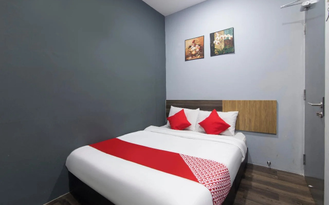 Lucky Hotel