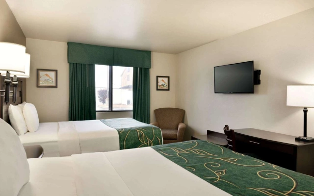 Baymont Inn And Suites Dexter