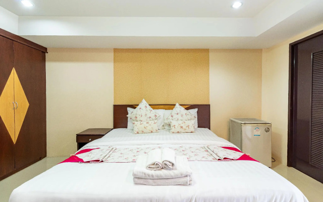 Grannylla Residence Charoenkrung