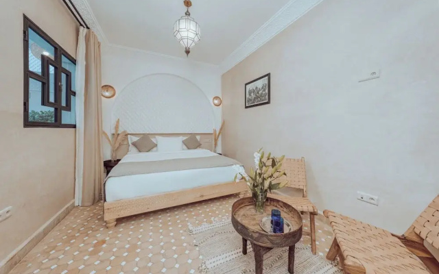 Riad Valentine