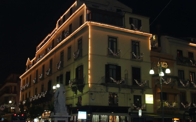 Piazza Tasso B&B