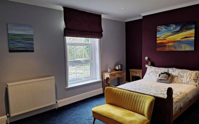 Room-comfortable and Spacious Double En-