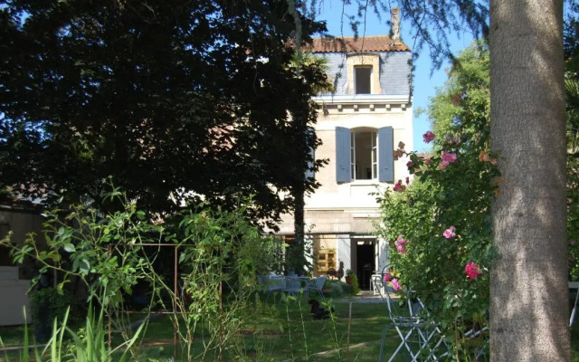 Madeleine Chambres Dhotes