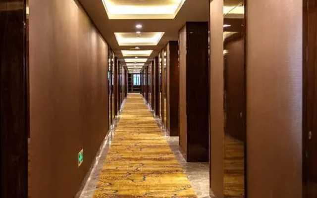 Days Hotel Chuangfacheng(Next to the yongzhou high railway station )