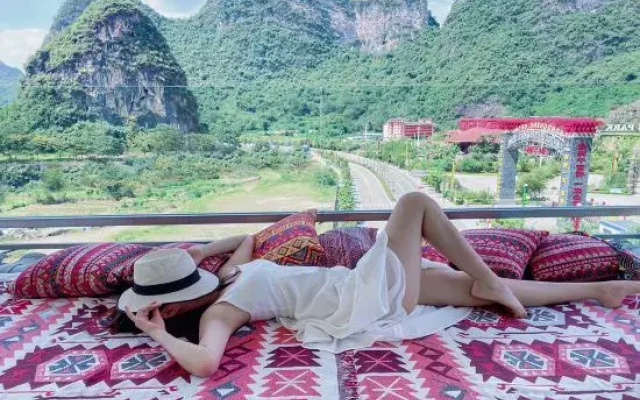 Yangshuo Xitian Yueshan Homestay (Eternal Love Store)