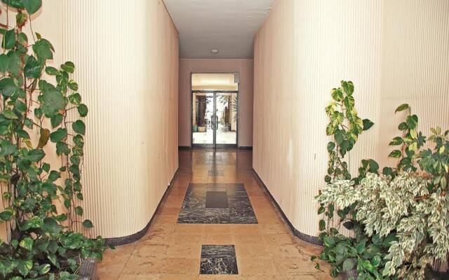 Отель Riviera Square Royal Appartement Франция, Ницца - отзывы, цены и фото номеров - забронировать отель Riviera Square Royal Appartement онлайн интерьер отеля