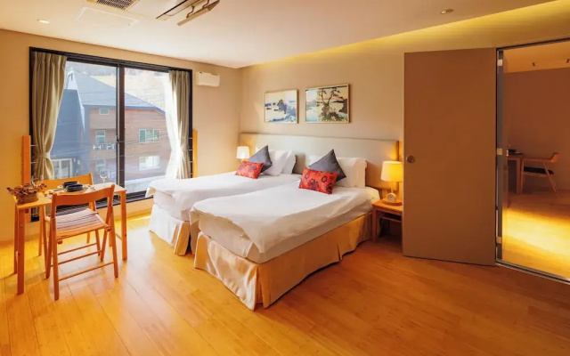 Koharu Apartments