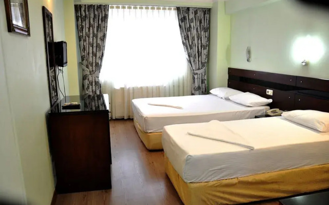 Hivas Hotel