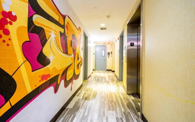 Airport Plaza Hotel JFK Airport