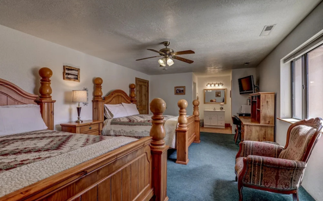 The Snuggle Inn