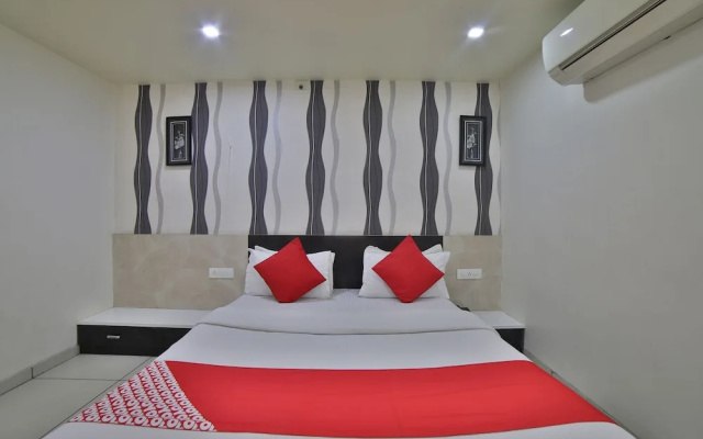 OYO 3056 Hotel Sigma Inn