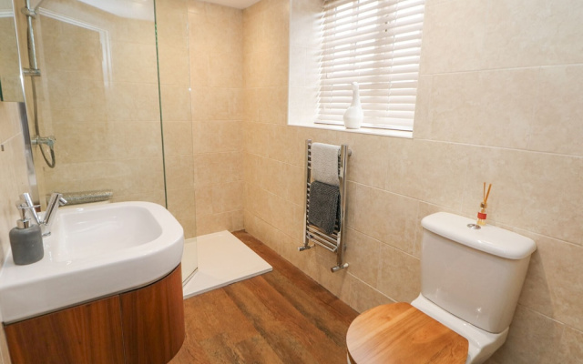 Barnfields Holiday Cottage