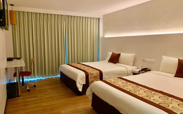 Riverfront Inn